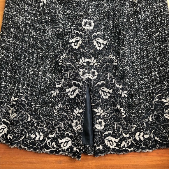 Beautiful DKNY lace skirt suit 8/10 - Picture 7 of 14